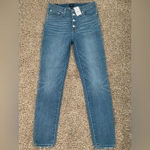 Brand new J. Crew high waisted skinny jeans. Size 6/28